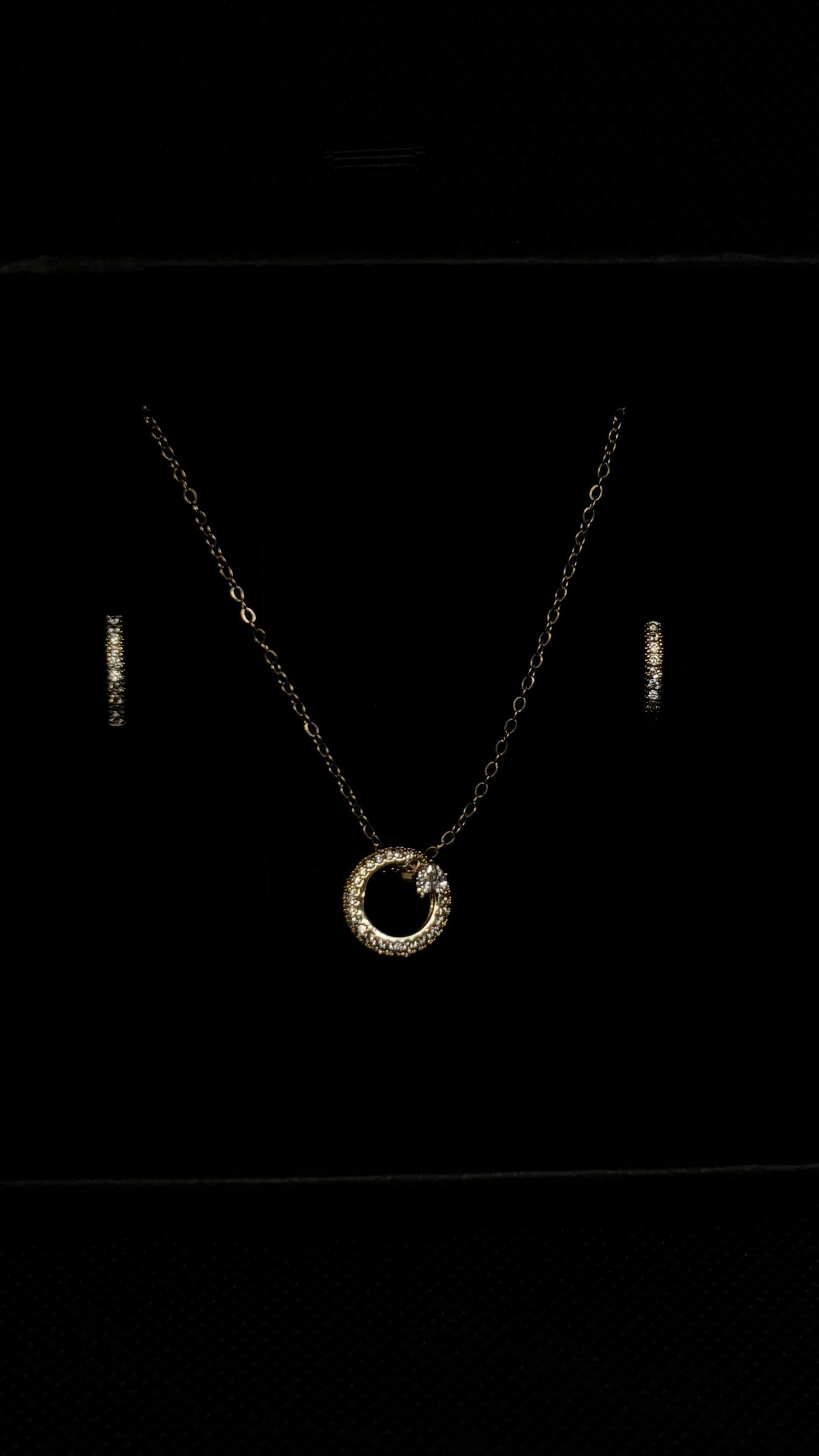 Chloe Necklace