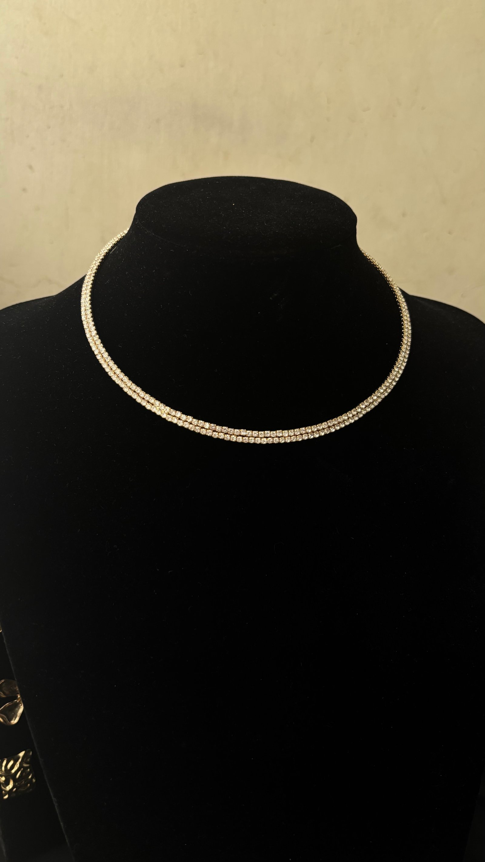 Serina Choker