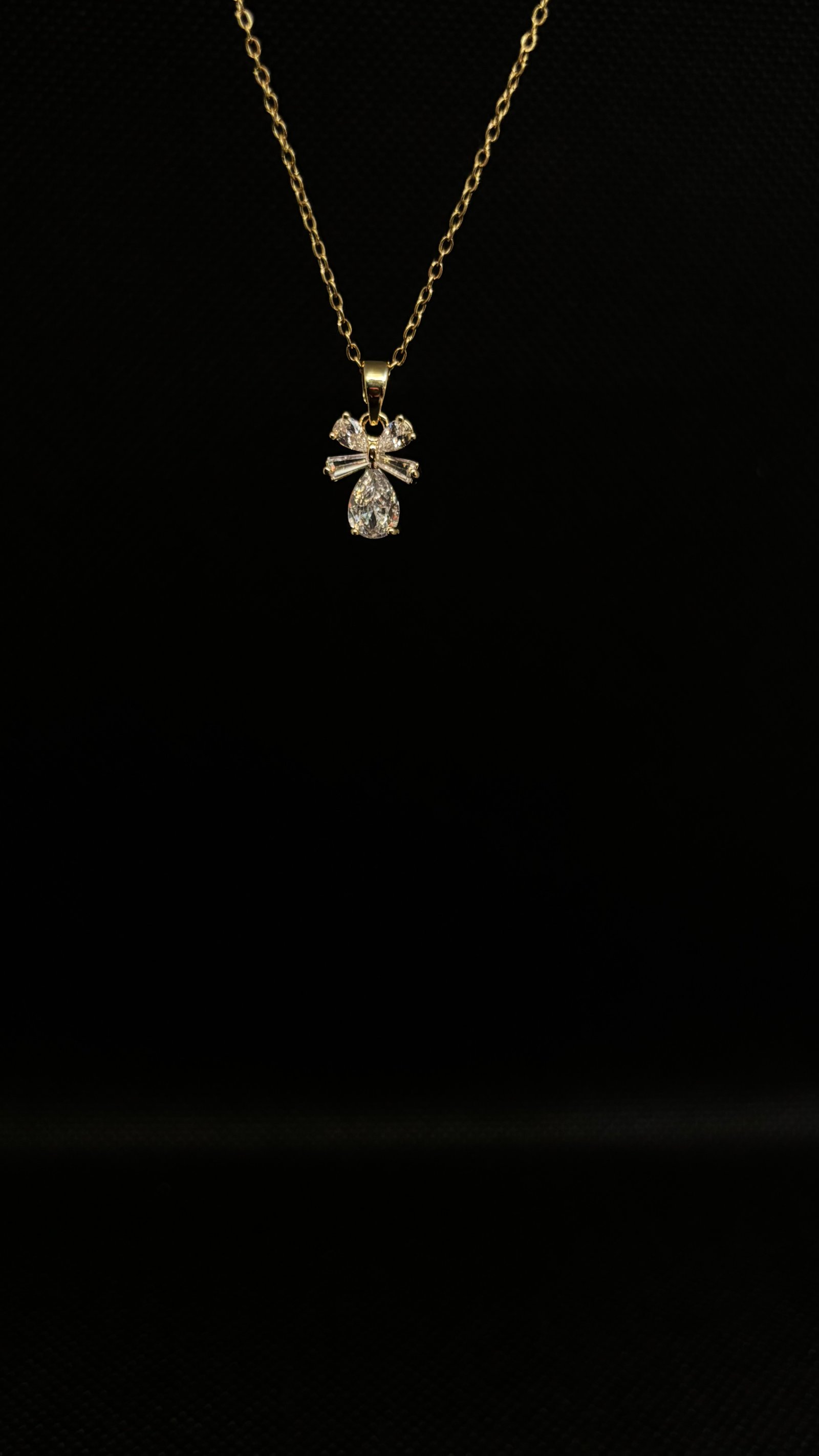 Crystal bow drop Necklace