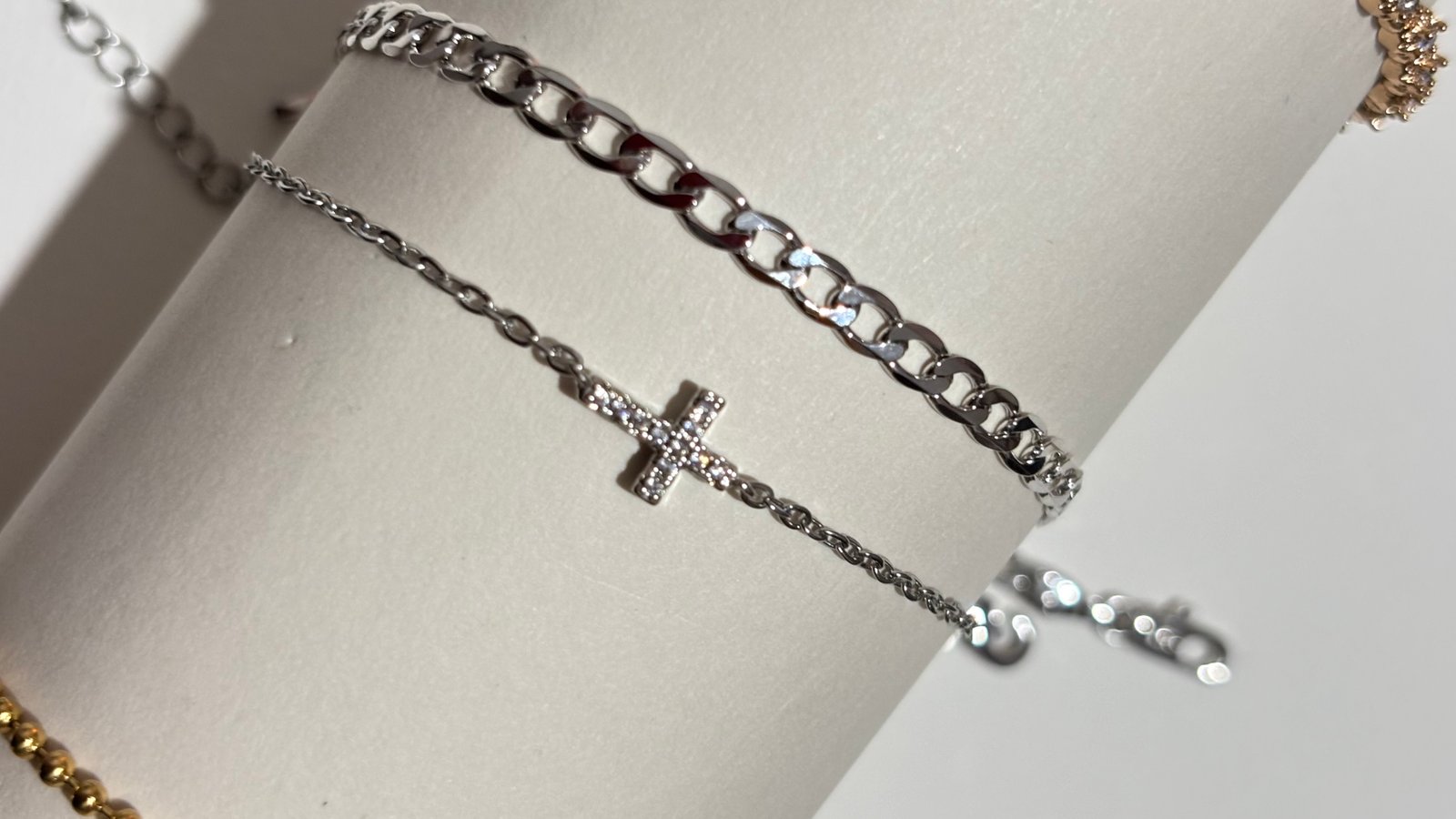 Dainty cross bracelet