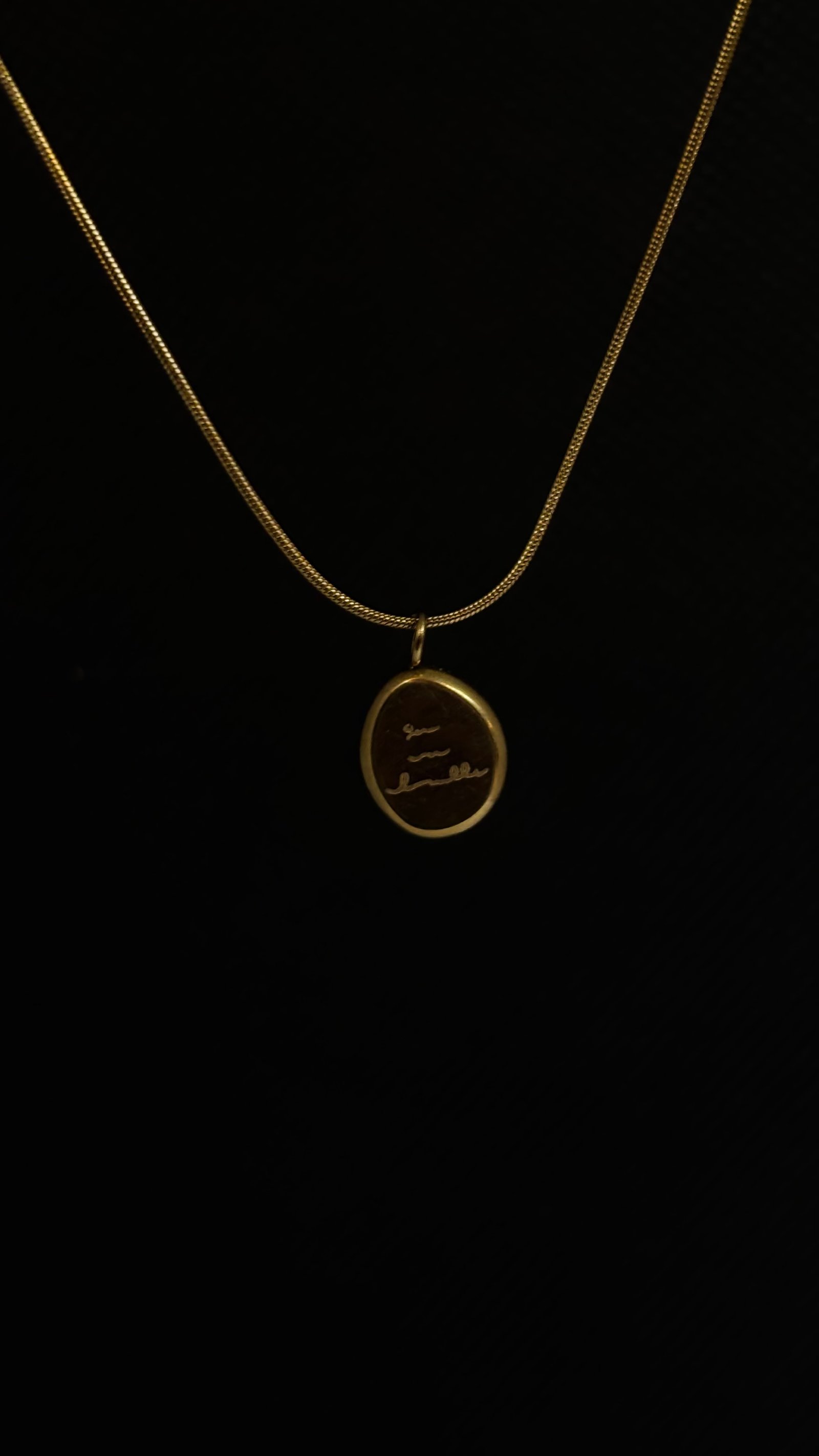 Poppy minimal Necklace