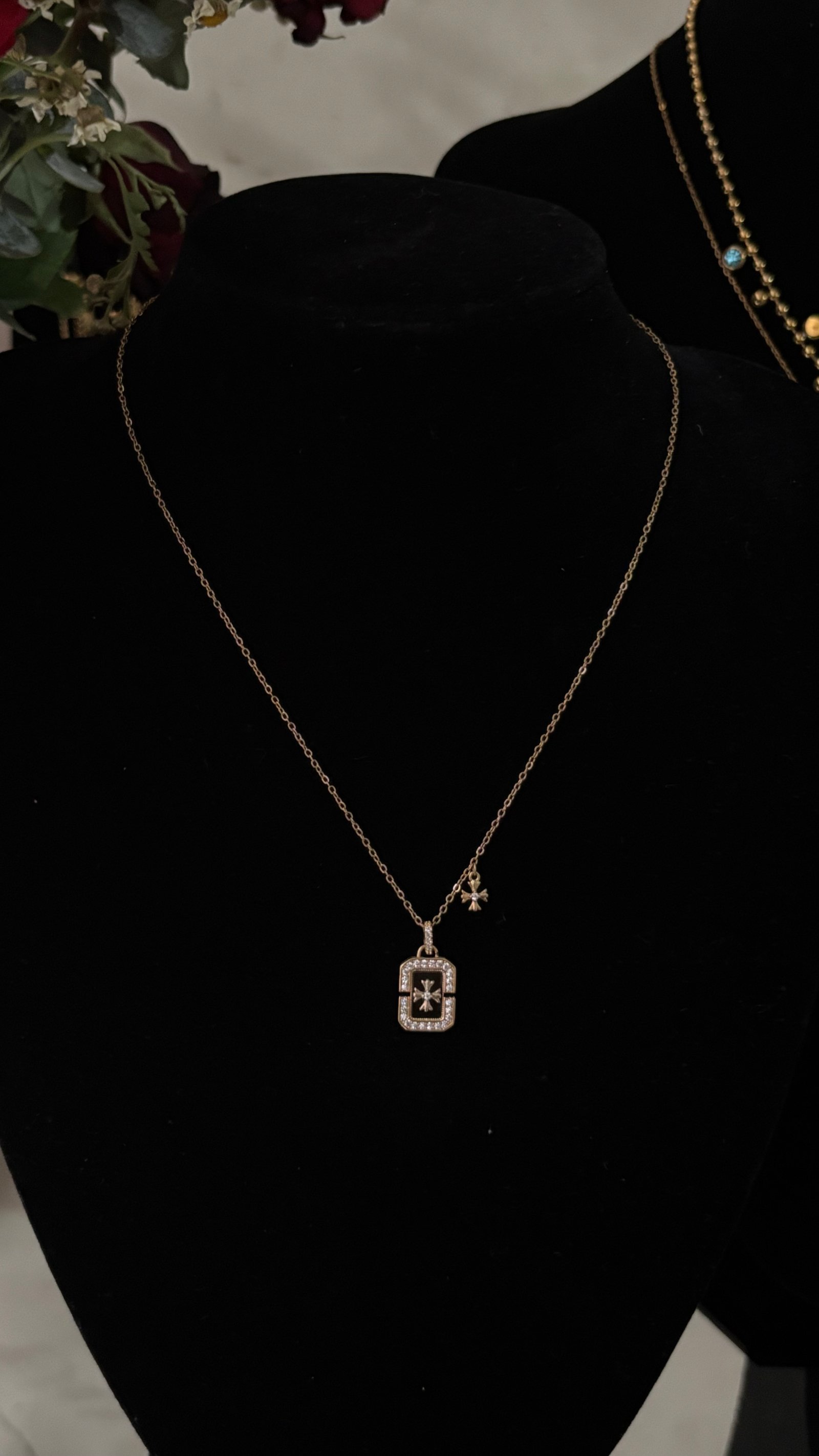 Palm square Necklace