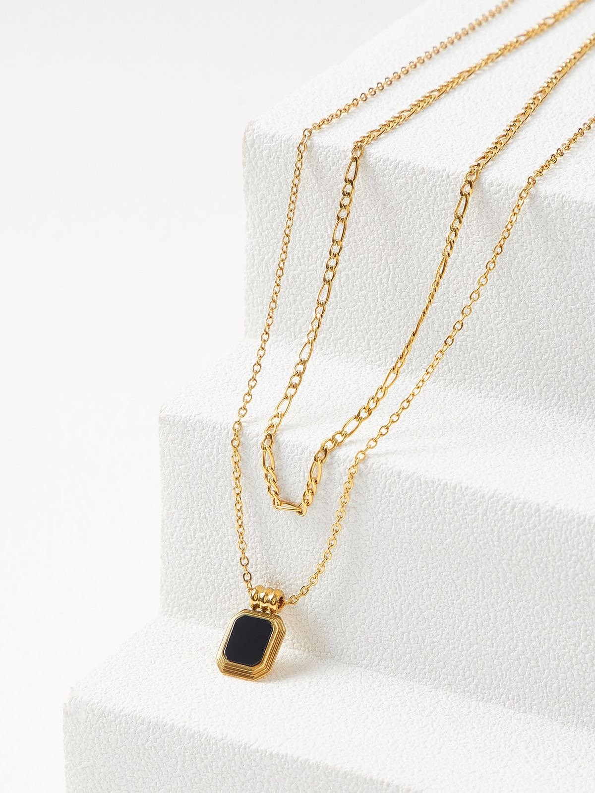 Layered necklace