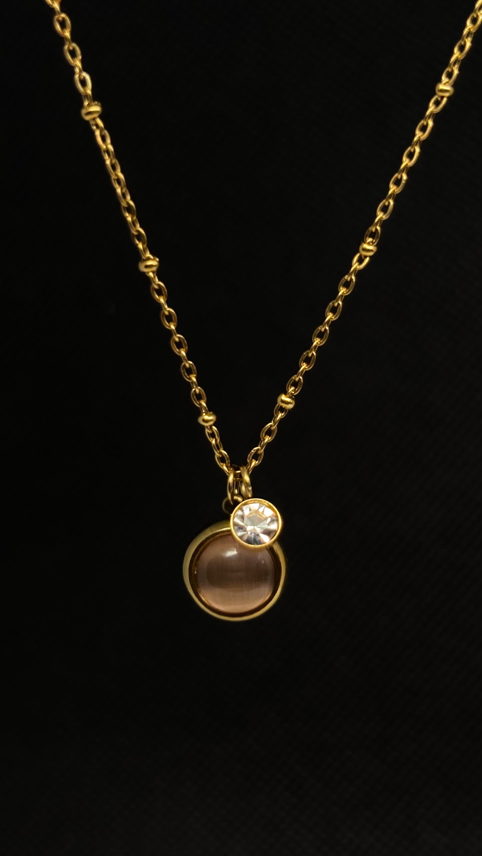 Dune crystal pendant