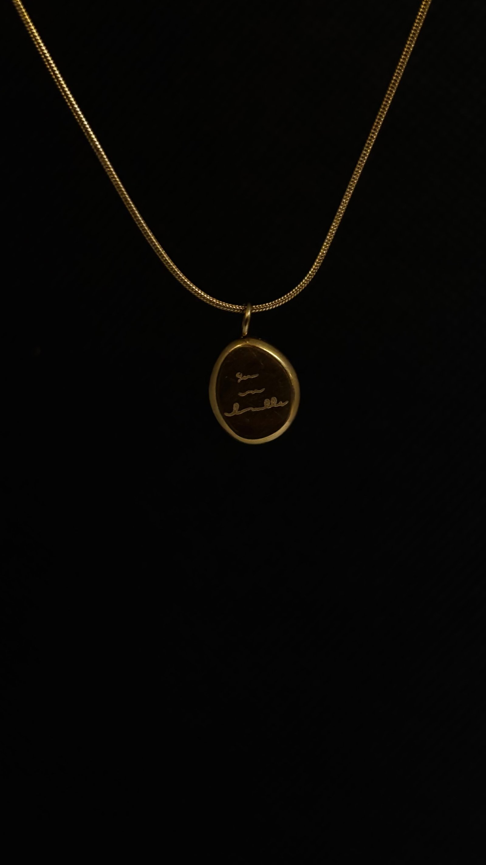 Poppy minimal Necklace